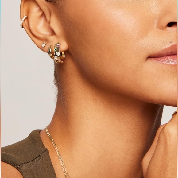 ✨ NWT Gold & hoop earrings ✨ - Picture 2 of 4